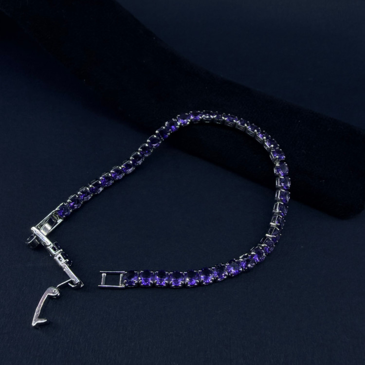 دستبند تنیسی نگین متوسط مربعی بنفش